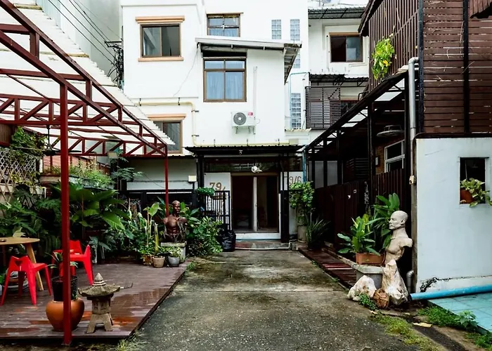 Mitr Sukhumvit 2 - สุขุมวิท 2 Apartment *