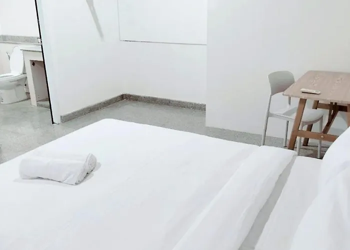 Mitr Sukhumvit 2 - สุขุมวิท 2 * Bangkok