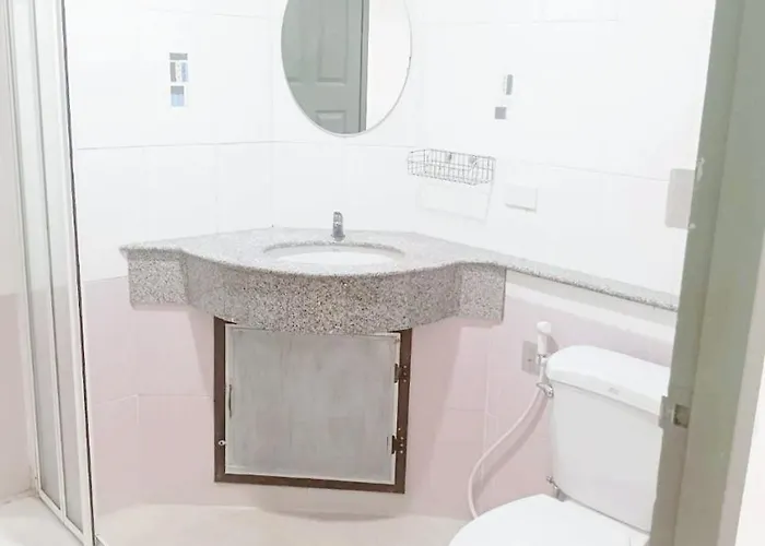 Mitr Sukhumvit 2 - สุขุมวิท 2 Apartment Bangkok