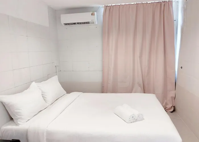 Mitr Sukhumvit 2 - สุขุมวิท 2 Bangkok