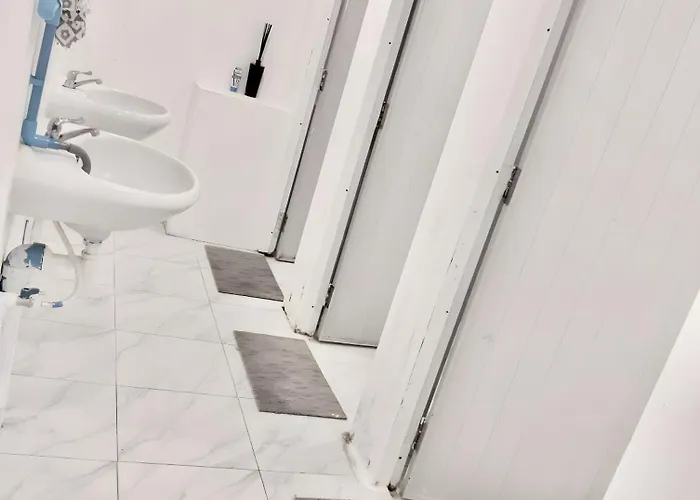 Mitr Sukhumvit 2 - สุขุมวิท 2 Apartment